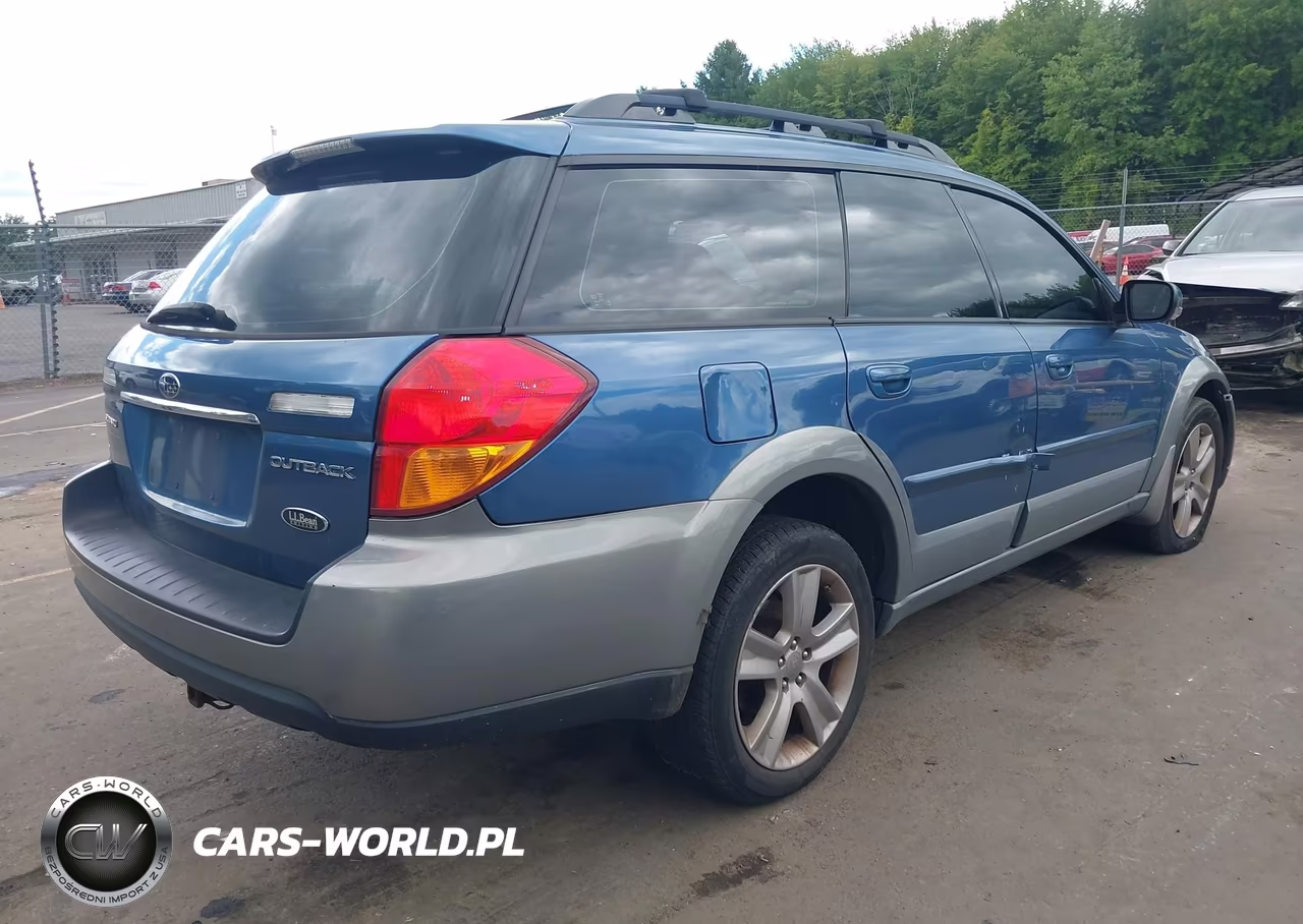 2007 Subaru Outback 3.0R L.l. Bean Edition VIN:4S4BP86C374339449 - 4