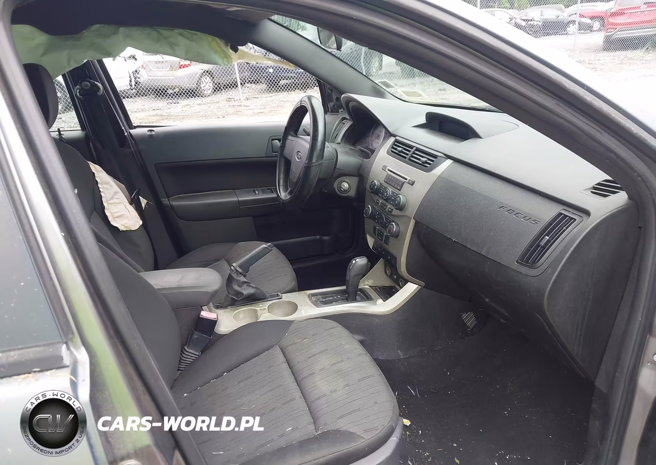 2010 Ford Focus Se VIN:1FAHP3FN2AW210106 - 5