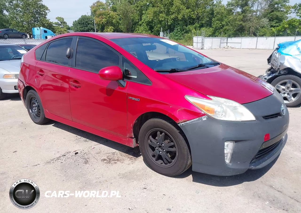2013 Toyota Prius Three – zdjęcie 1 z 17