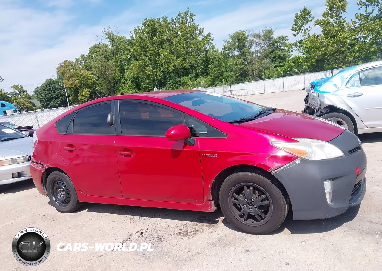 2013 Toyota Prius Three VIN:JTDKN3DU7D0342706 - 13