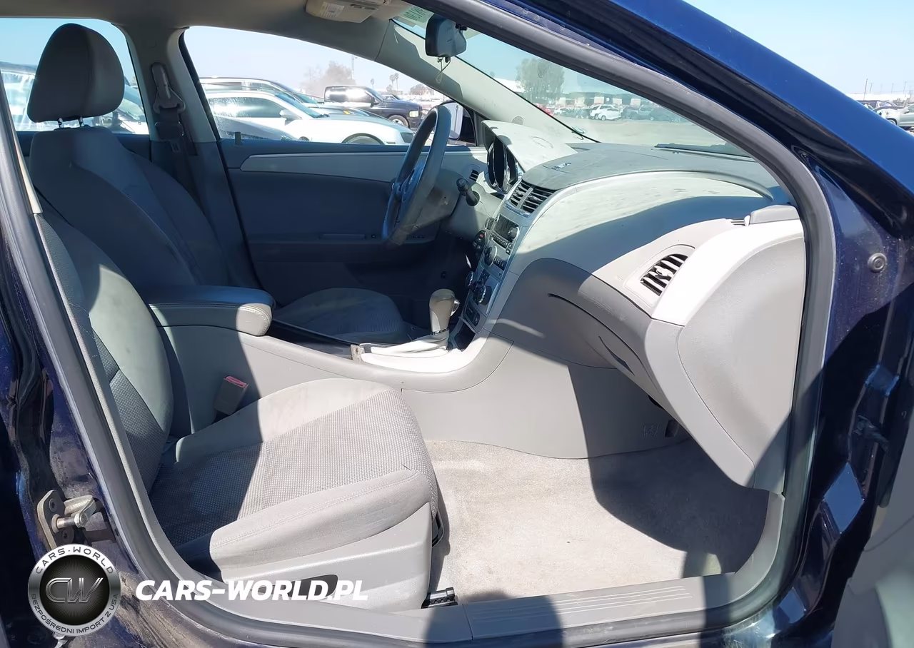 2011 Chevrolet Malibu Ls VIN:1G1ZB5E1XBF366363 - 5