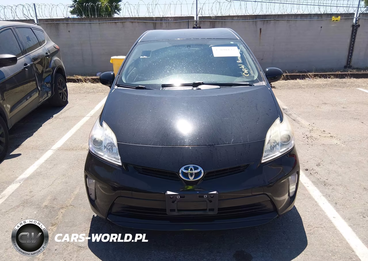 2015 Toyota Prius Two VIN:JTDKN3DU2F0454414 - 12