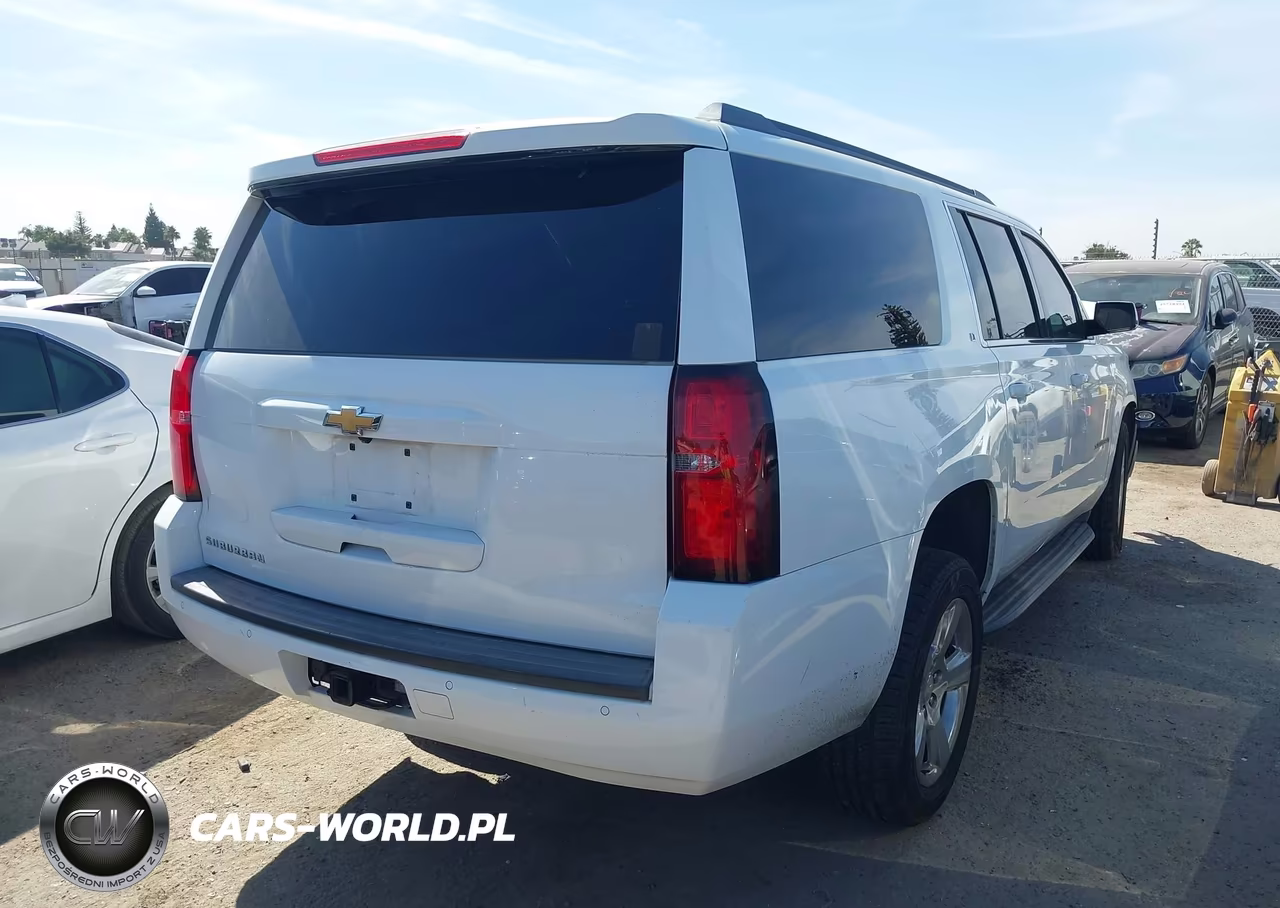 2017 Chevrolet Suburban Lt VIN:1GNSCHKC5HR248684 - 4