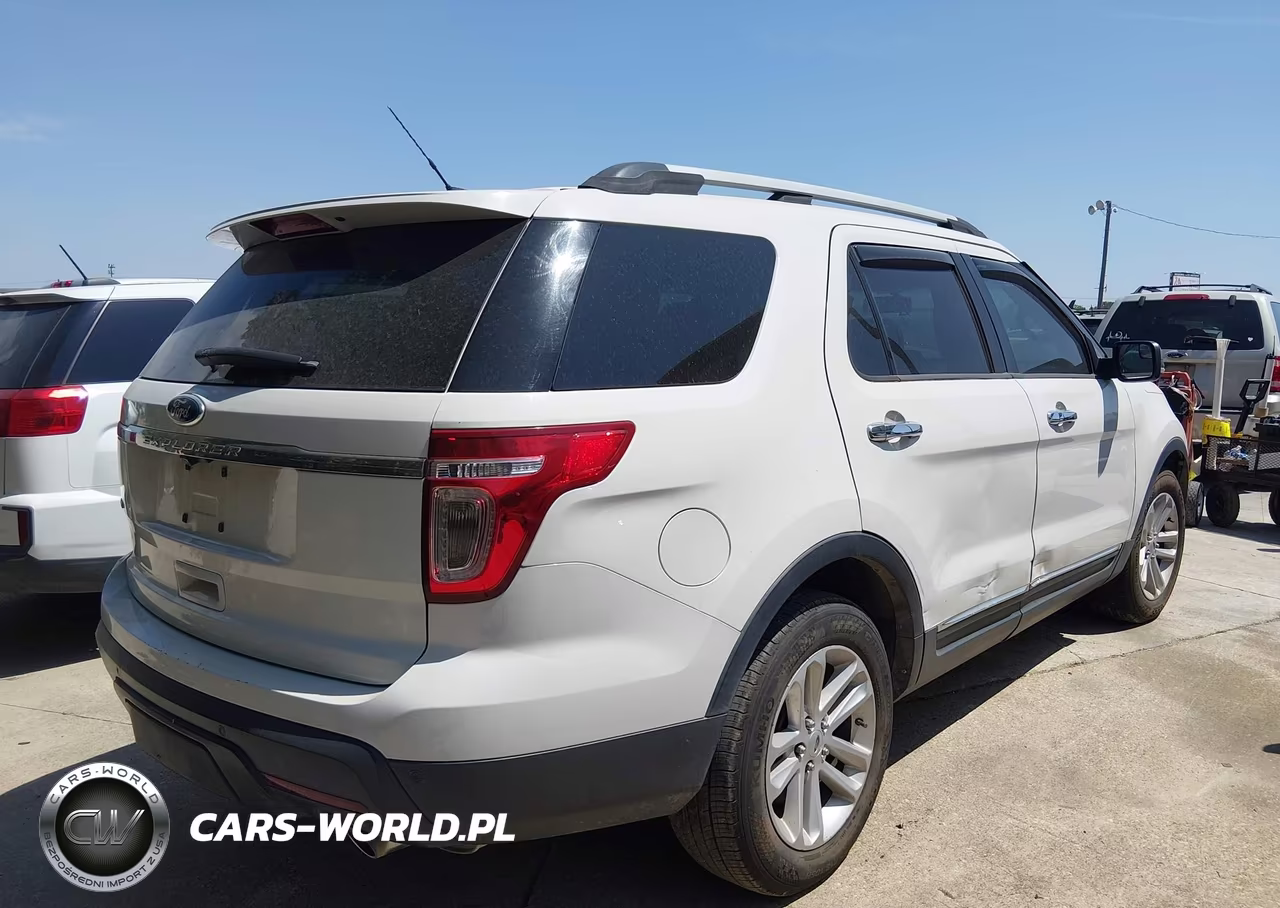 2012 Ford Explorer Xlt VIN:1FMHK7D80CGA67775 - 4