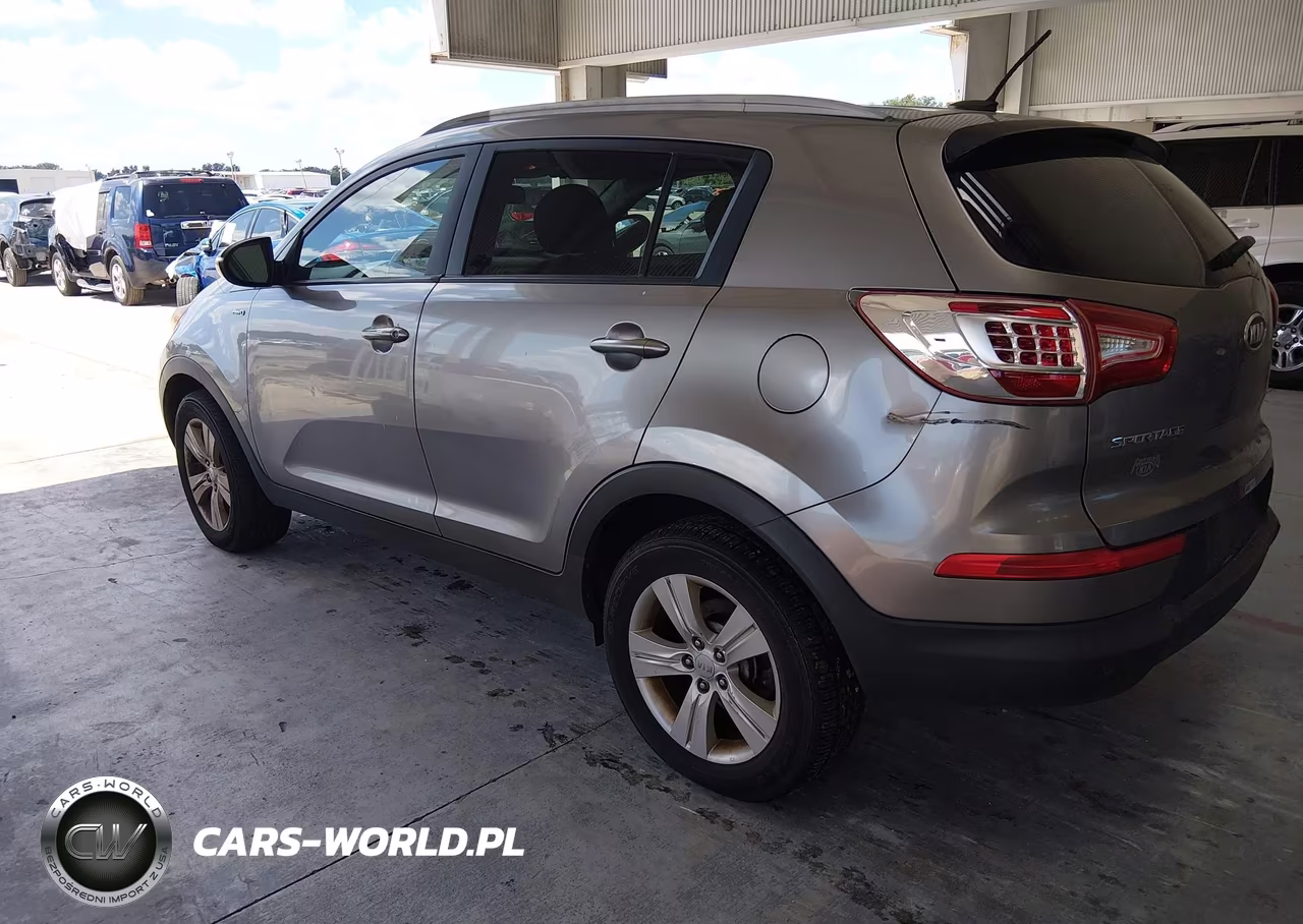 2011 Kia Sportage Lx VIN:KNDPBCA25B7172190 - 3