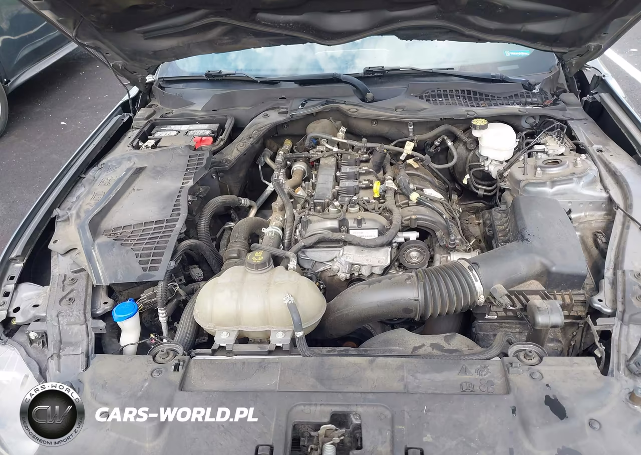2022 Ford Mustang Ecoboost Premium Fastback VIN:1FA6P8TH1N5107743 - 10