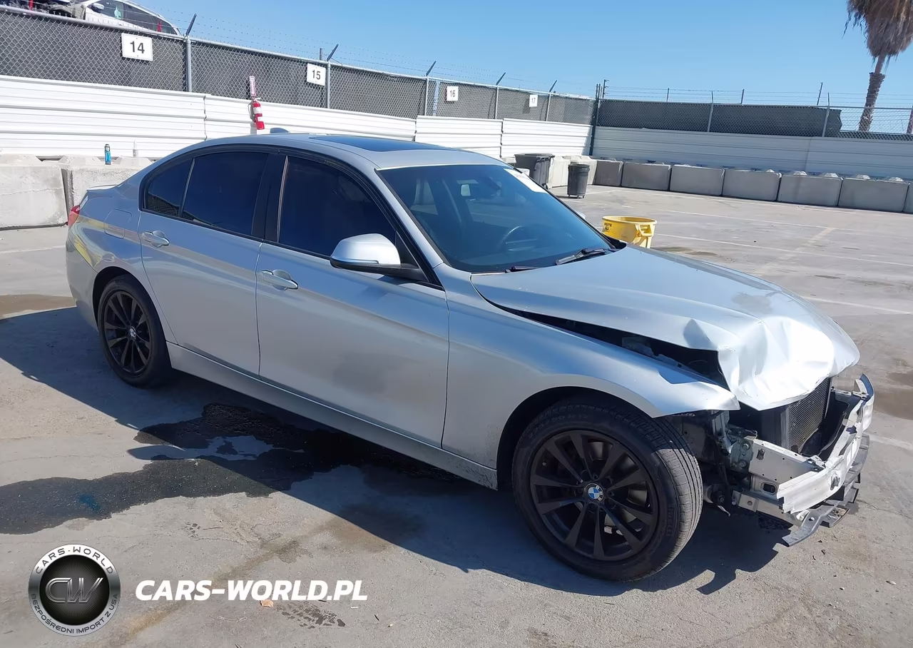 2017 BMW 320I xDrive VIN:WBA8E5G50HNU41576 - 1