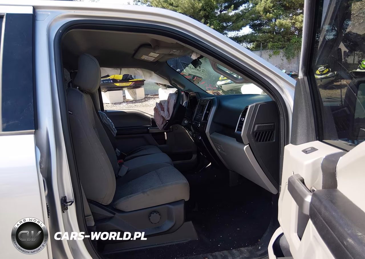 2017 Ford F-150 Xlt VIN:1FTEW1E83HKD33771 - 5