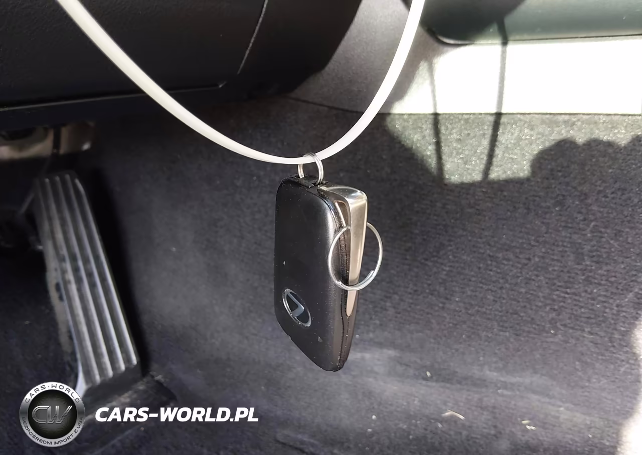 2016 Lexus Is 200T VIN:JTHBA1D21G5023581 - 11
