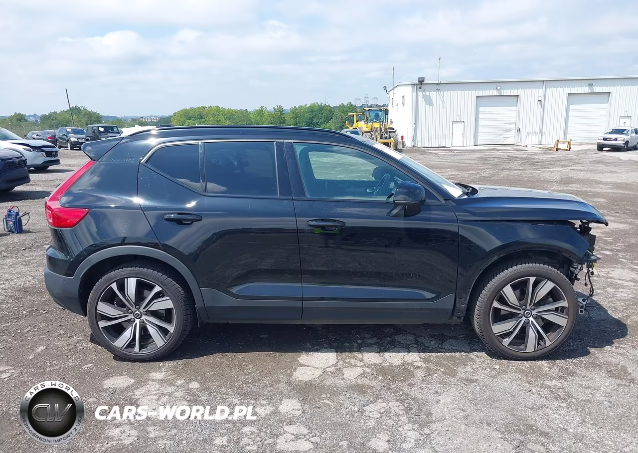 2022 Volvo Xc40 Recharge Pure Electric P8 Twin Plus VIN:YV4ED3URXN2661015 - 13