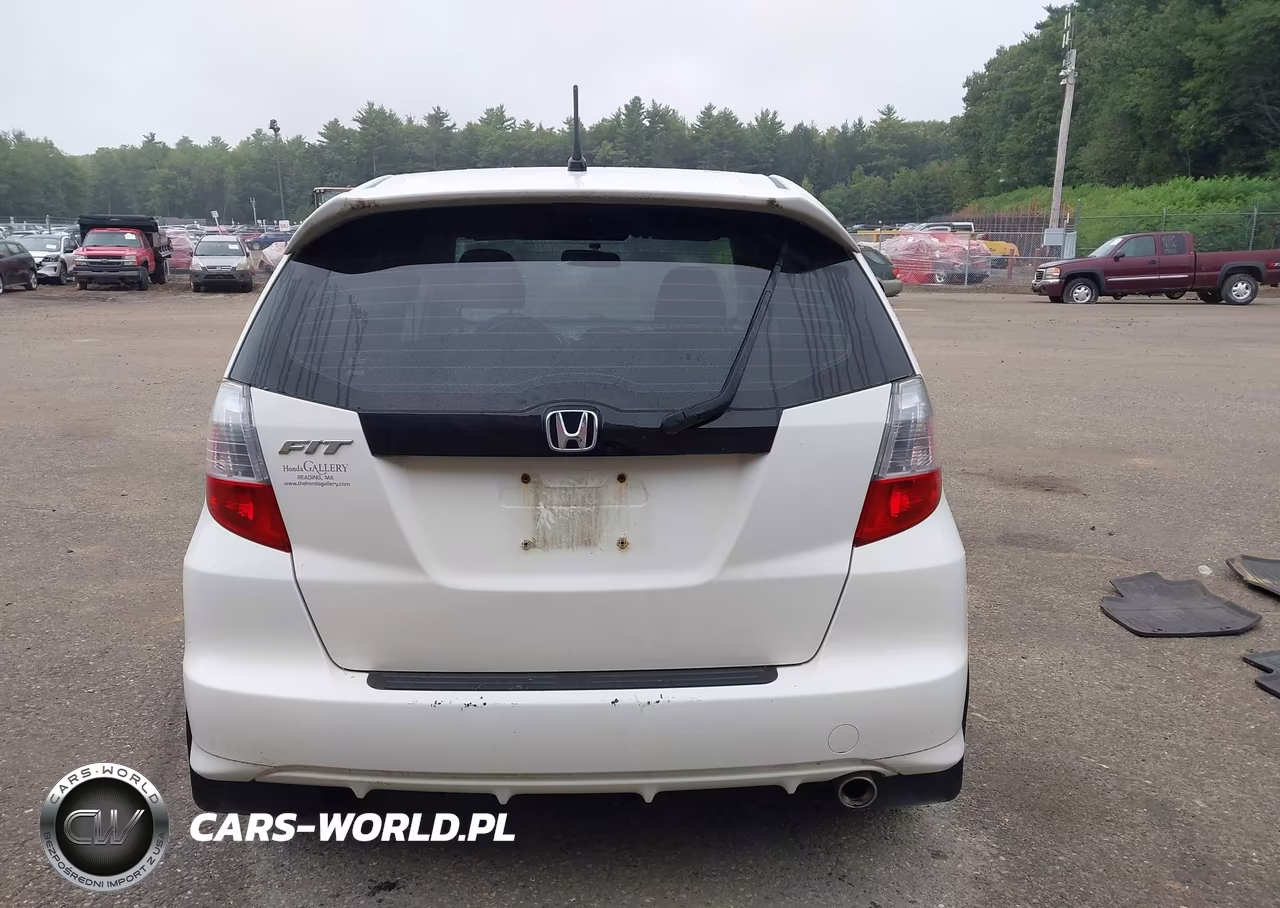 2012 Honda Fit Sport VIN:JHMGE8G50CS008610 - 16