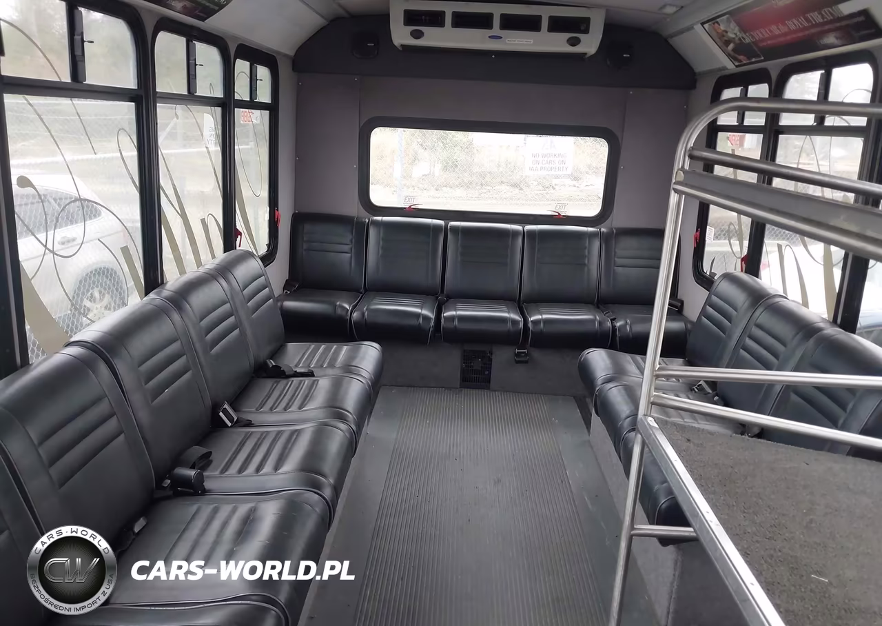 2011 Ford E-350 Cutaway VIN:1FDEE3FS5BDA14873 - 7