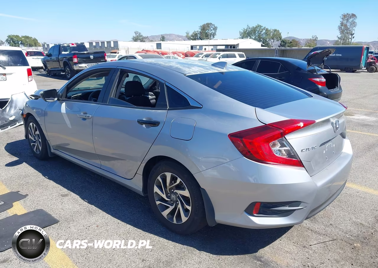 2018 Honda Civic Ex VIN:2HGFC2F73JH515297 - 3
