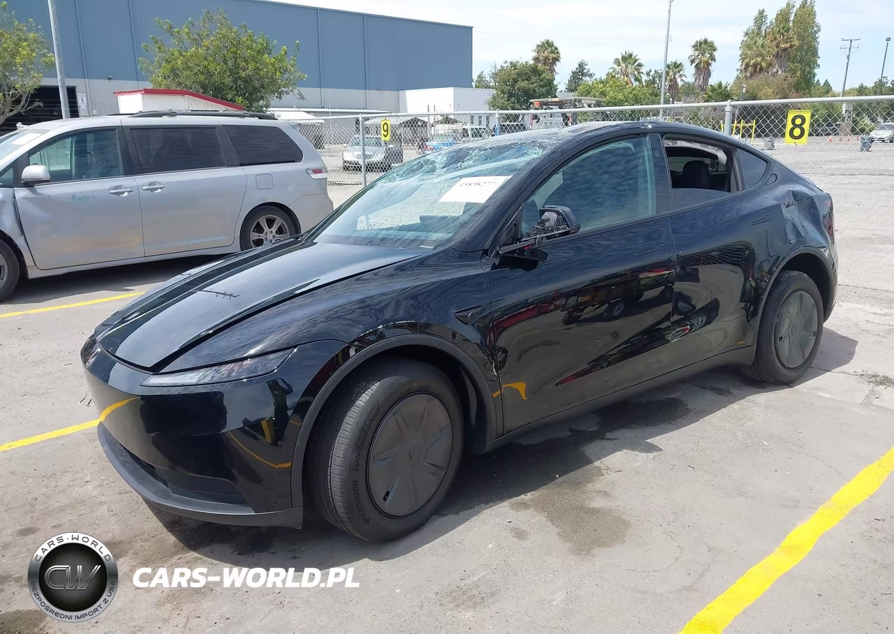 2026 Tesla Model Y VIN:7SAYGDED3TF666313 - 2