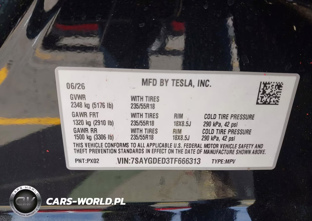 2026 Tesla Model Y VIN:7SAYGDED3TF666313 - 9
