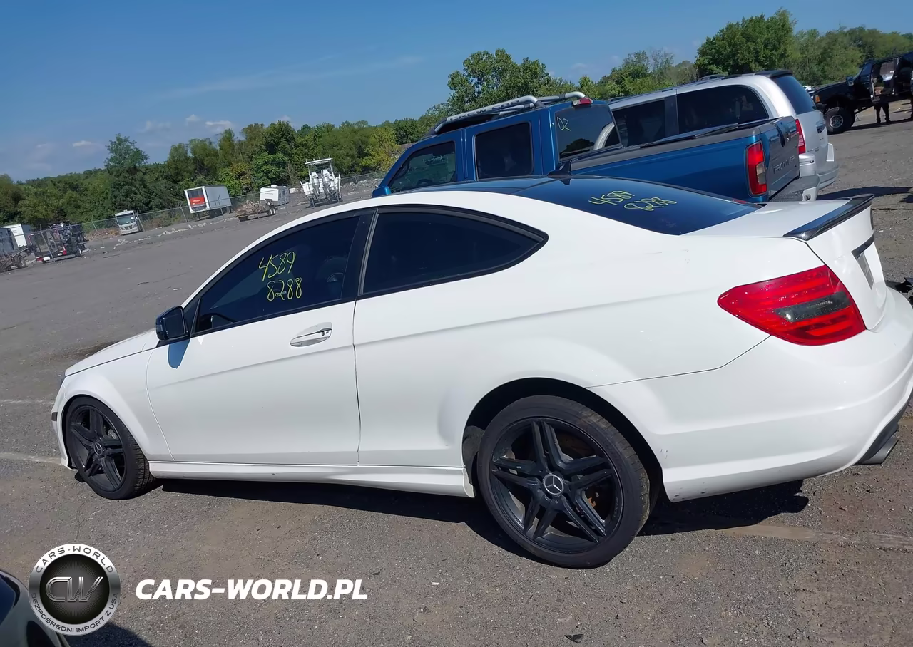 2015 Mercedes-Benz C 250 VIN:WDDGJ4HB5FG392648 - 14