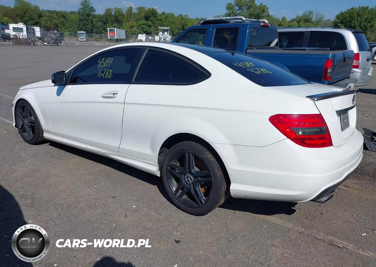 2015 Mercedes-Benz C 250 VIN:WDDGJ4HB5FG392648 - 3