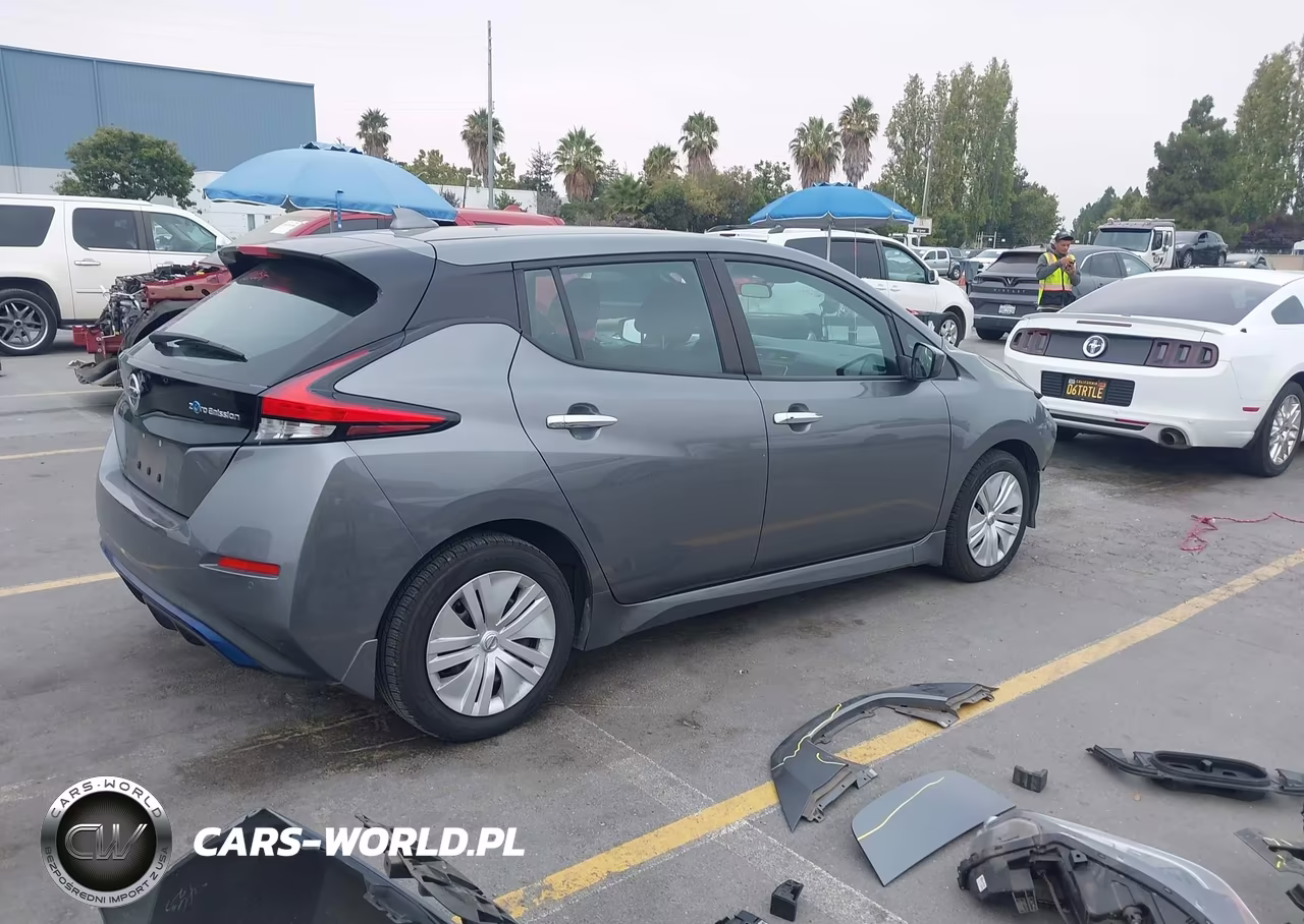 2020 Nissan Leaf S 40 Kwh VIN:1N4AZ1BP6LC308597 - 4