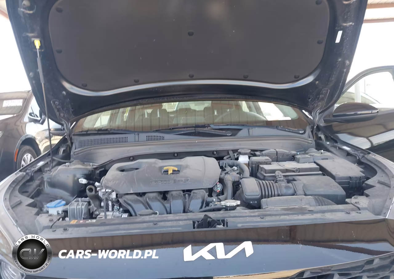 2024 Kia Forte Lxs VIN:3KPF24AD6RE780684 - 10