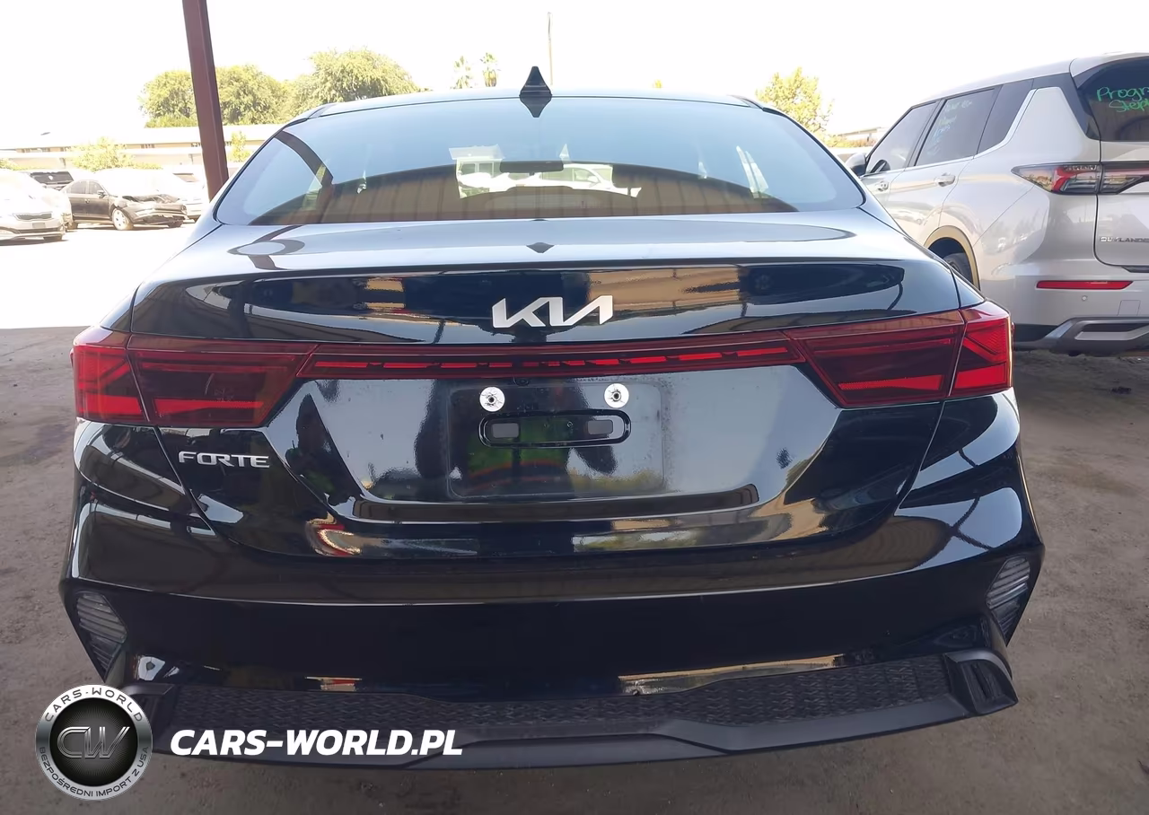 2024 Kia Forte Lxs VIN:3KPF24AD6RE780684 - 17