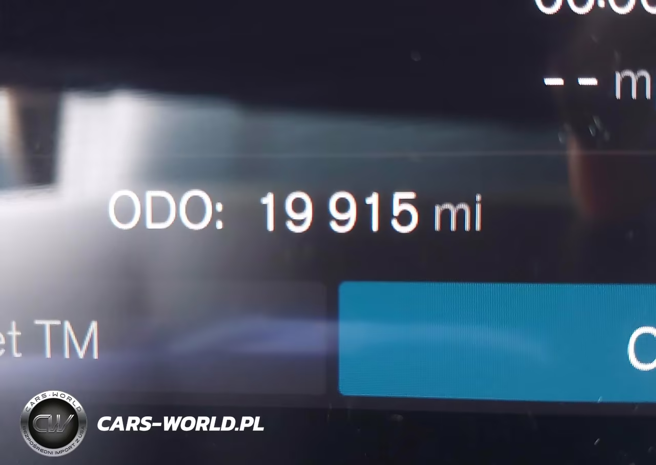2025 Volvo Xc40 B5 Plus Dark Theme VIN:YV4L12UC7S2491388 - 15