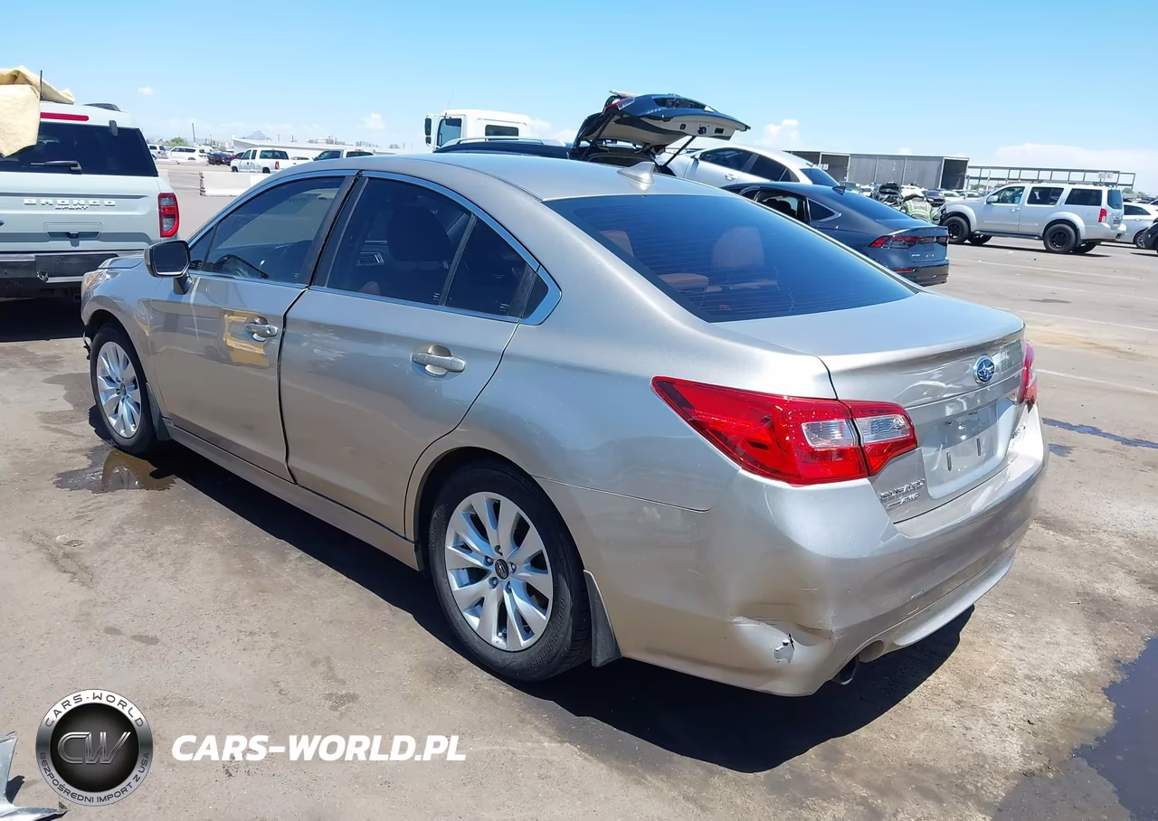 2016 Subaru Legacy 2.5I Premium VIN:4S3BNAC6XG3048209 - 3