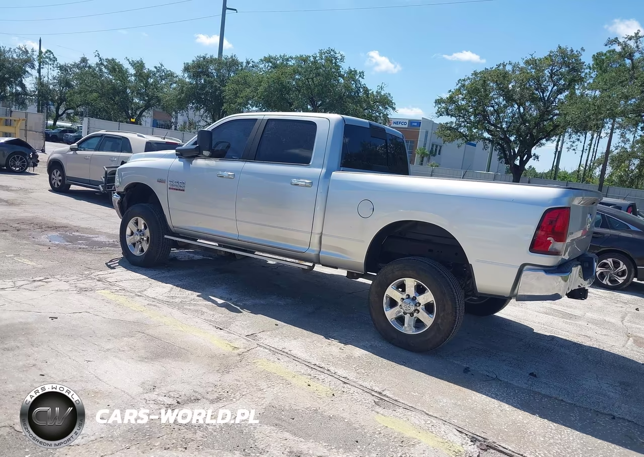 2014 Ram 2500 Slt VIN:3C6TR5DTXEG205811 - 3
