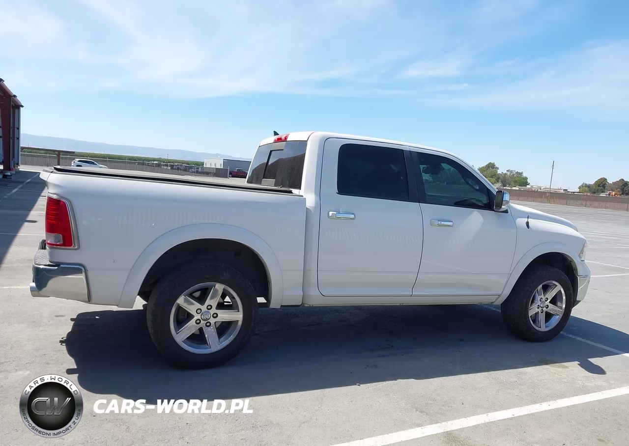 2017 Ram 1500 Laramie 4X4 5'7 Box VIN:1C6RR7NM1HS876598 - 13