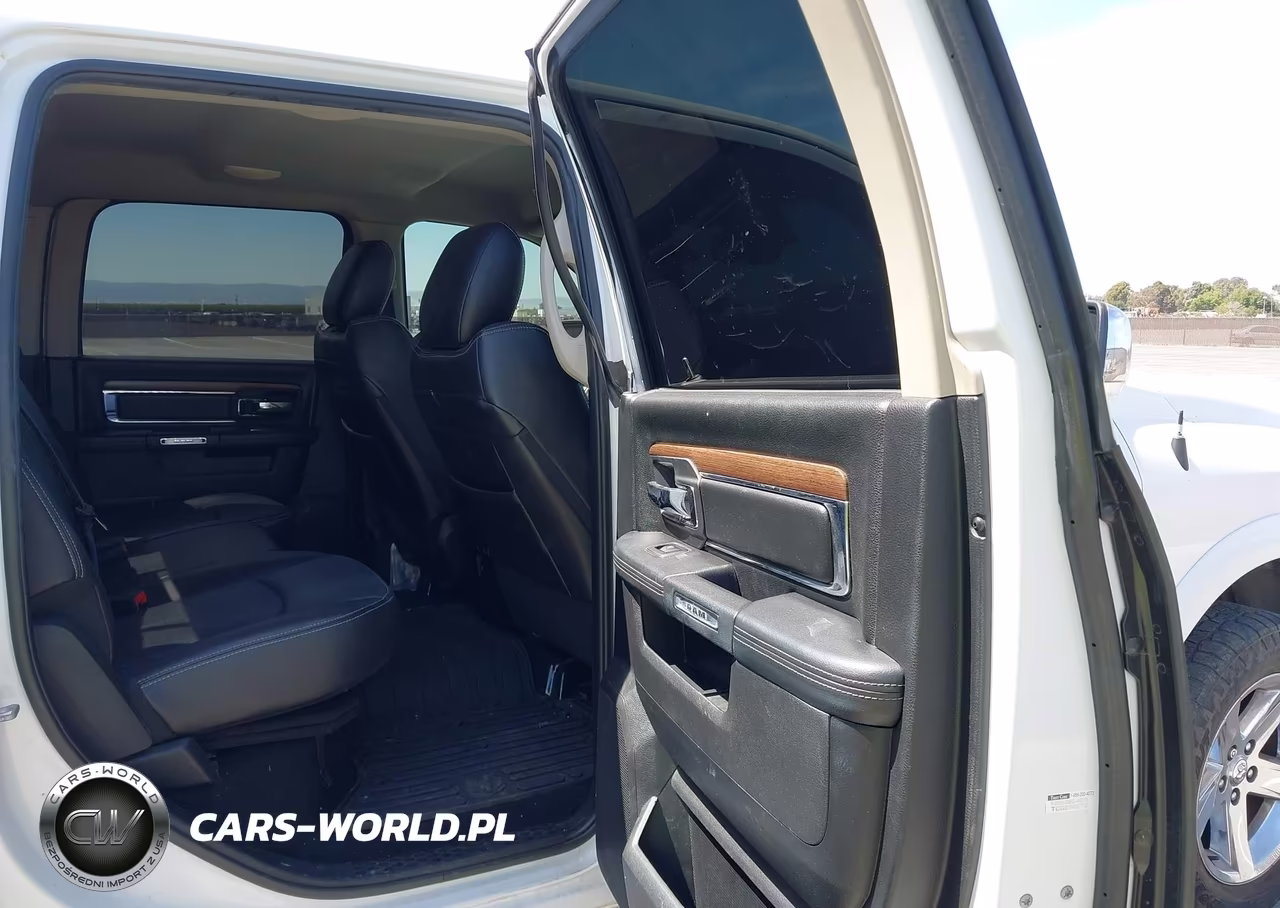 2017 Ram 1500 Laramie 4X4 5'7 Box VIN:1C6RR7NM1HS876598 - 8