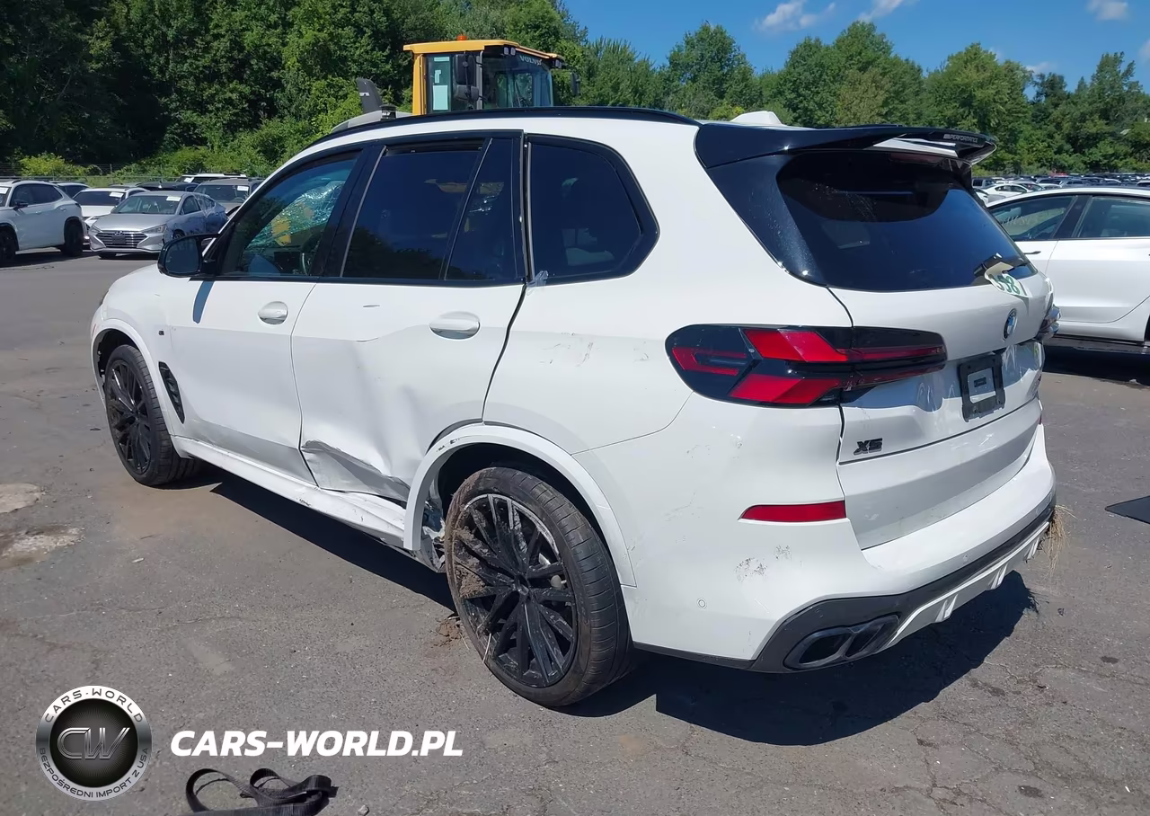 2026 BMW X5 M60I VIN:5UX33EU00T9161670 - 3