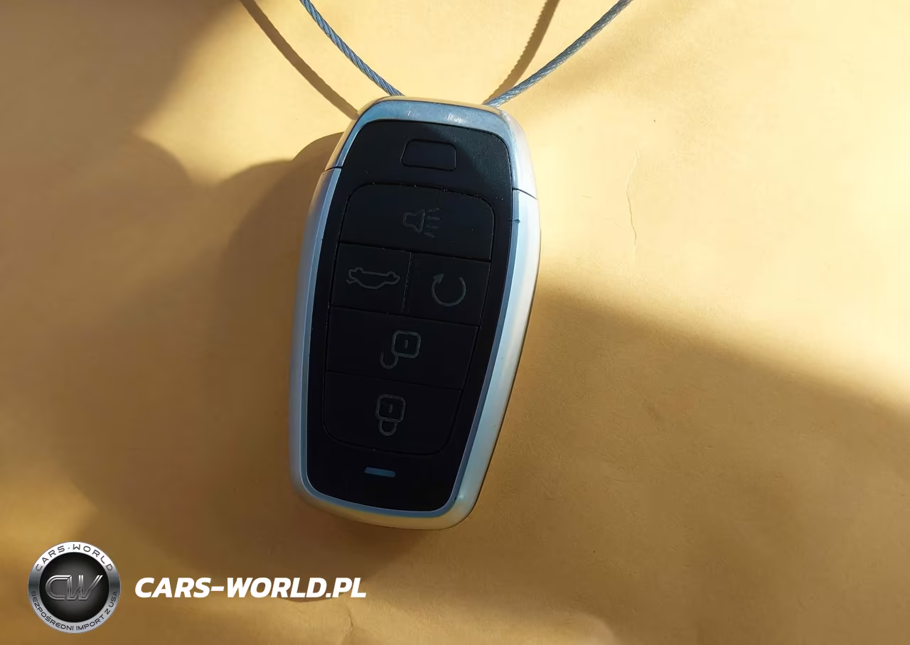 2019 Honda Insight Touring VIN:19XZE4F95KE015335 - 11