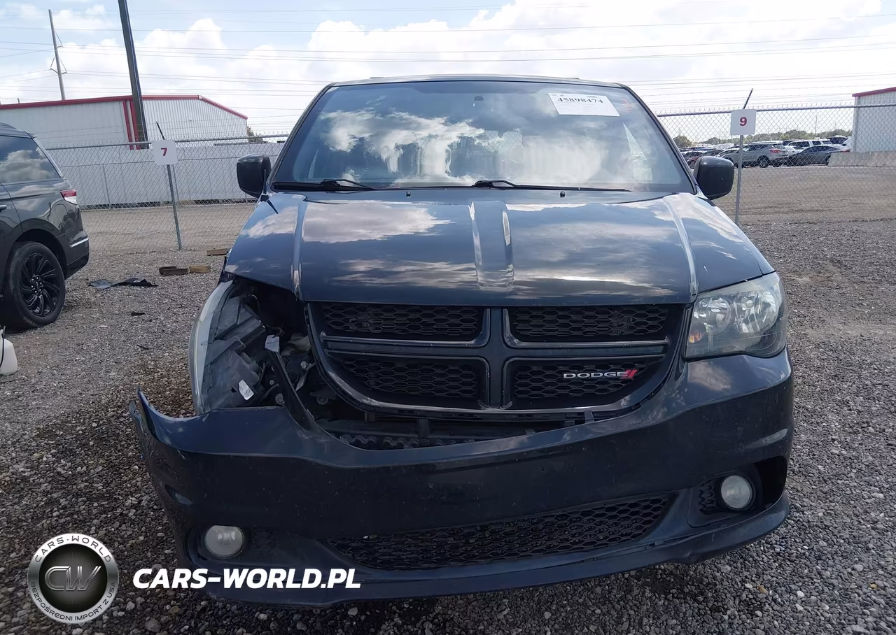 2018 Dodge Grand Caravan Gt VIN:2C4RDGEG8JR223968 - 13