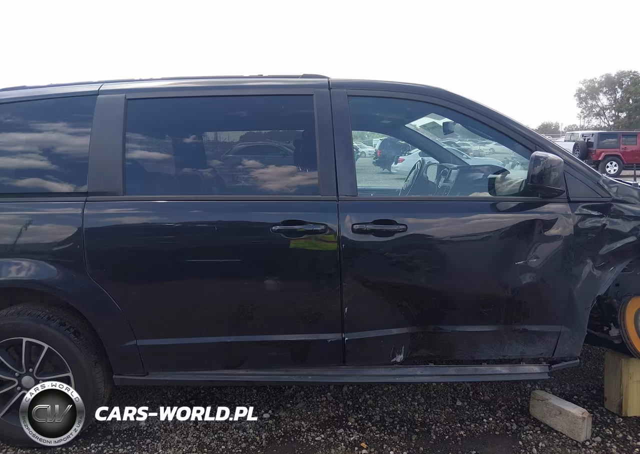 2018 Dodge Grand Caravan Gt VIN:2C4RDGEG8JR223968 - 14