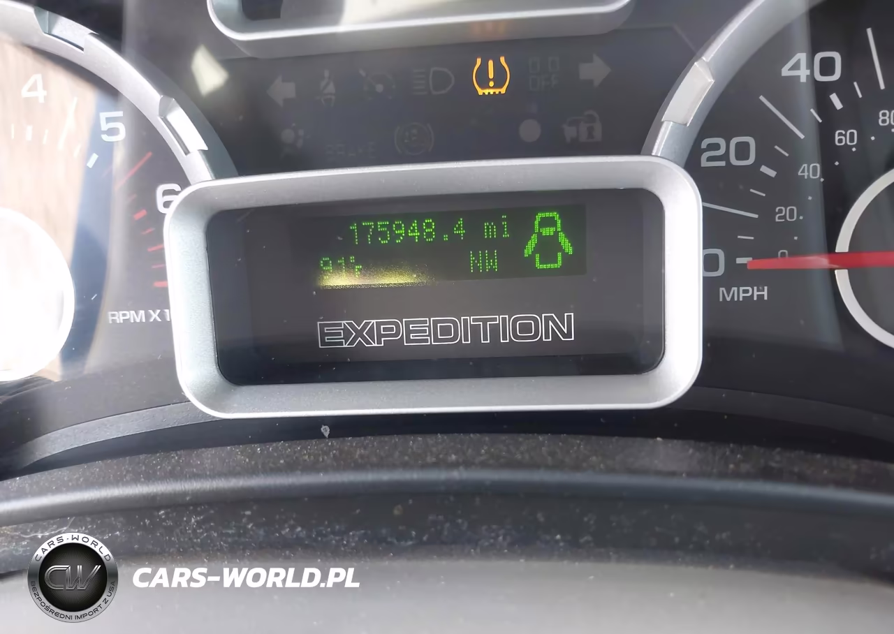 2007 Ford Expedition Xlt VIN:1FMFU15507LA70384 - 7