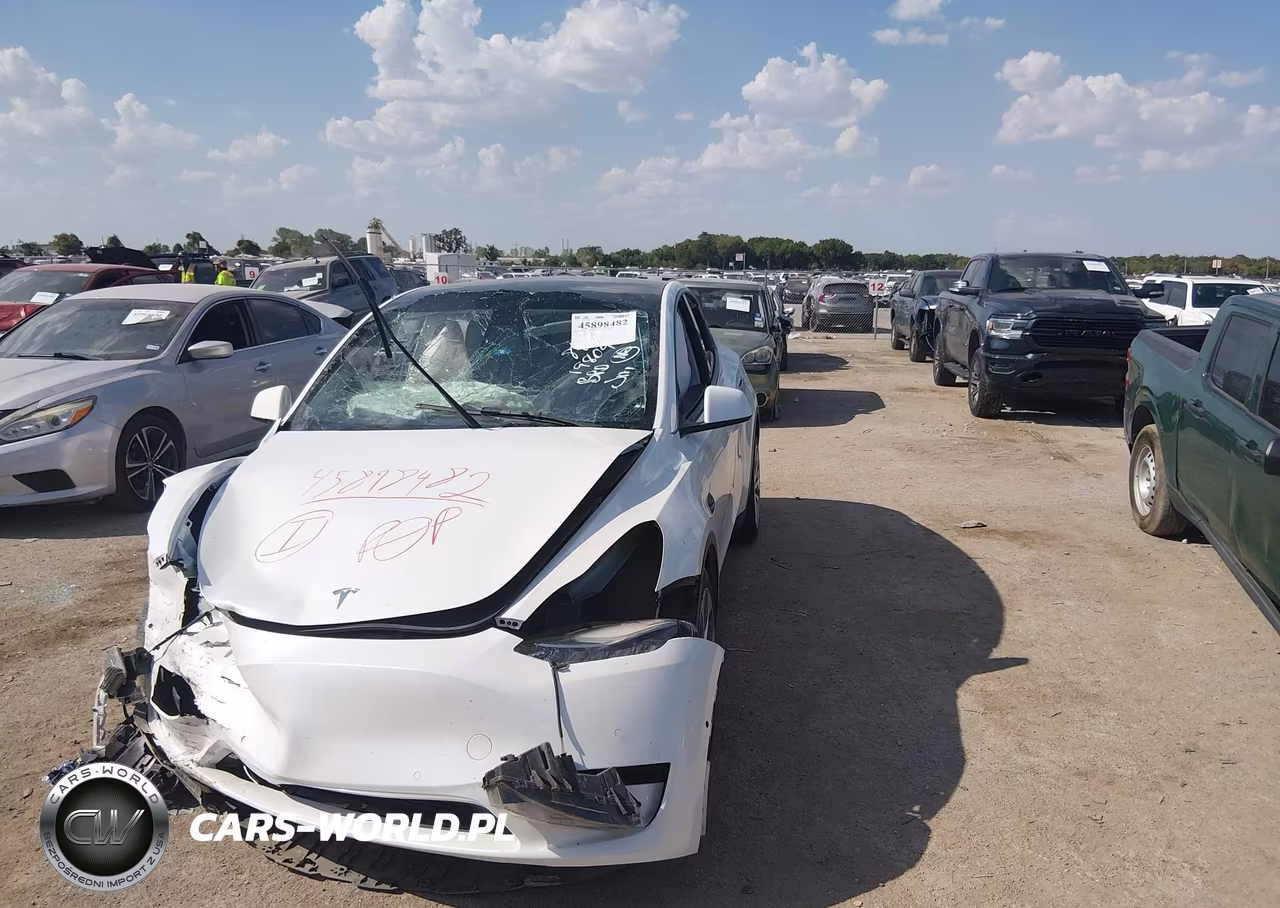 2022 Tesla Model Y Long Range Dual Motor All-Wheel Drive VIN:7SAYGDEE3NF365147 - 6