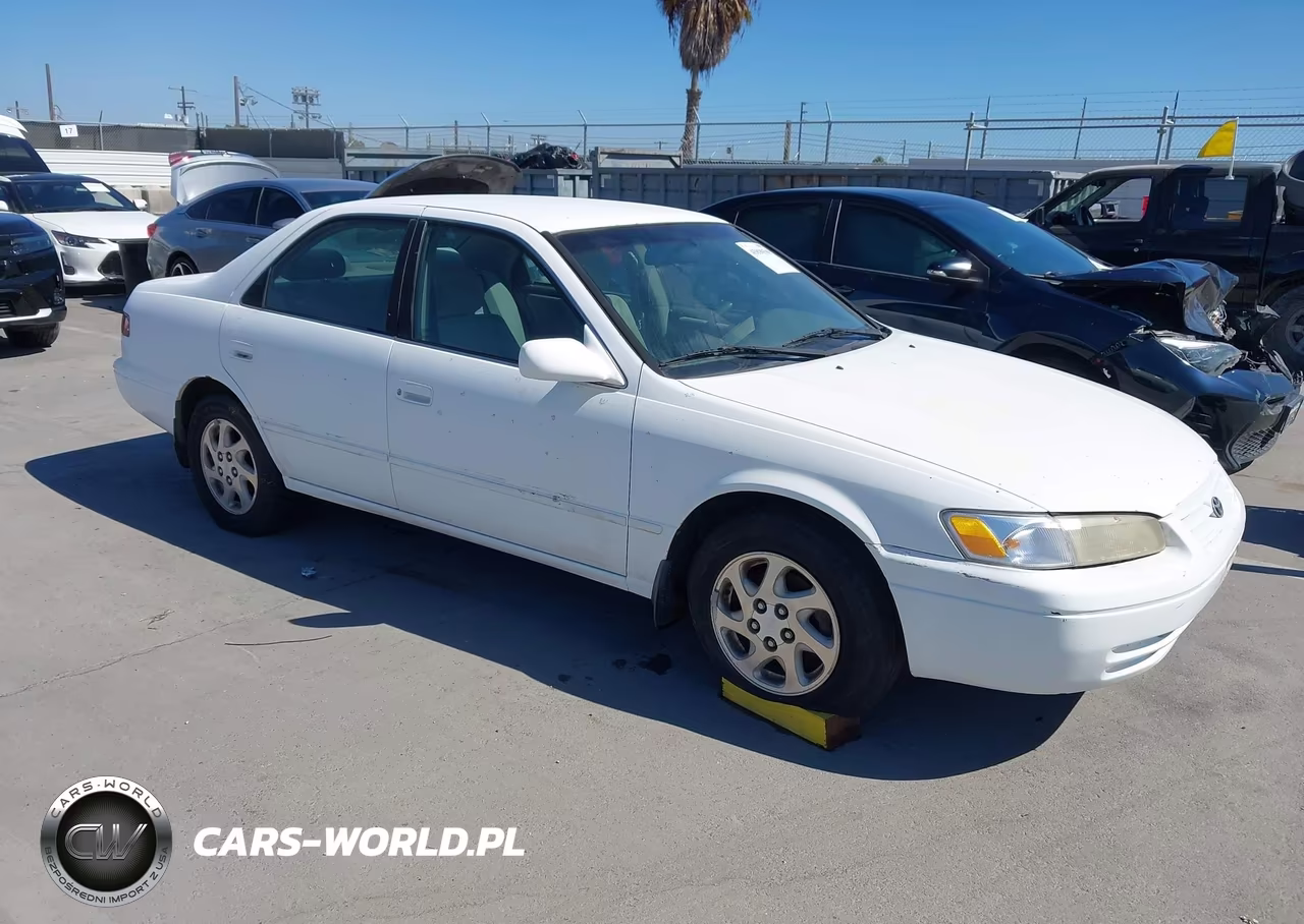 1999 Toyota Camry Le V6