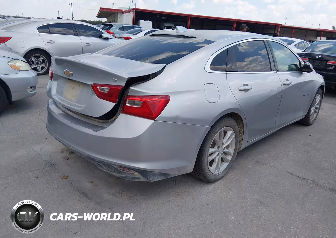 2017 Chevrolet Malibu 1Lt VIN:1G1ZE5ST3HF122558 - 4