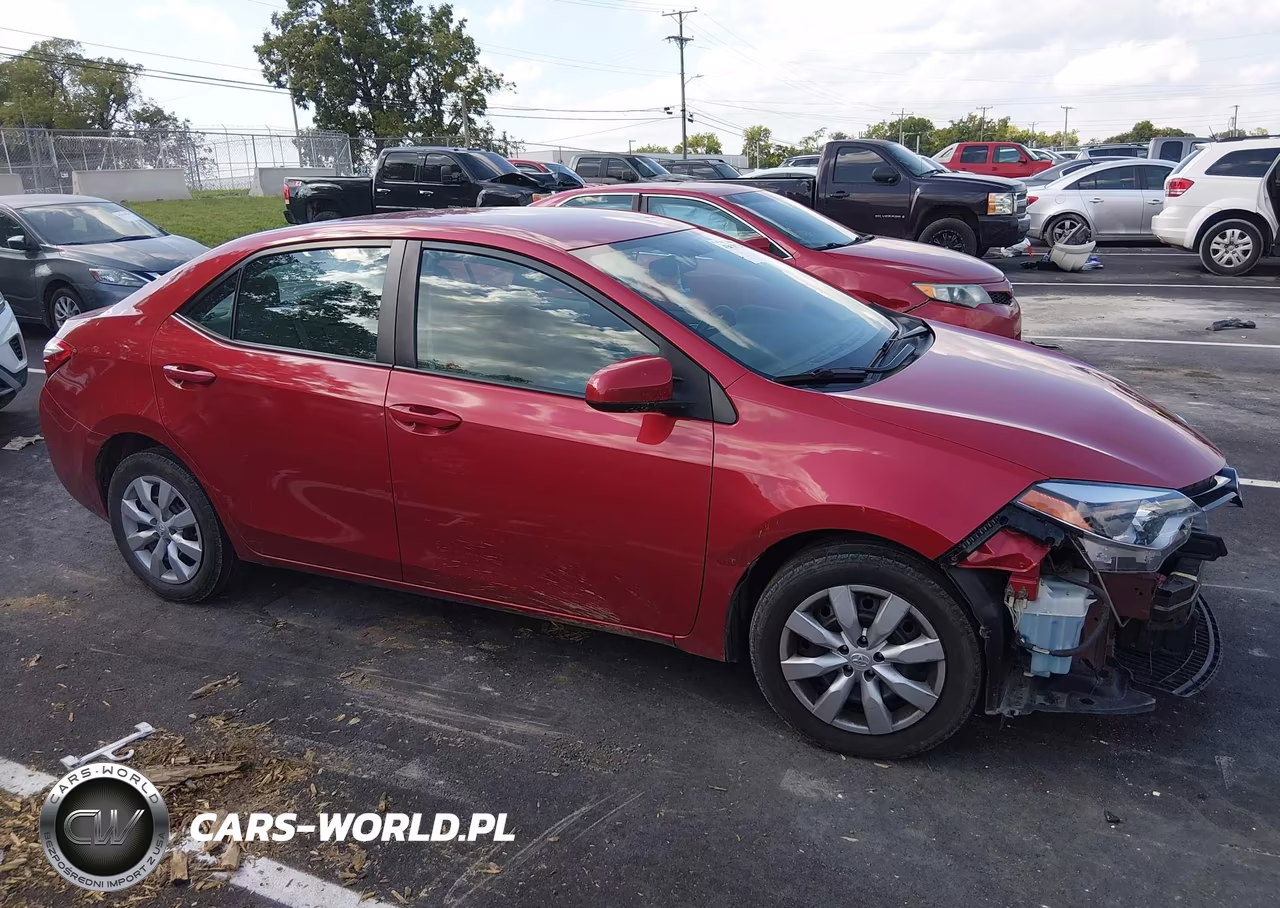 2015 Toyota Corolla Le VIN:5YFBURHE6FP244980 - 13