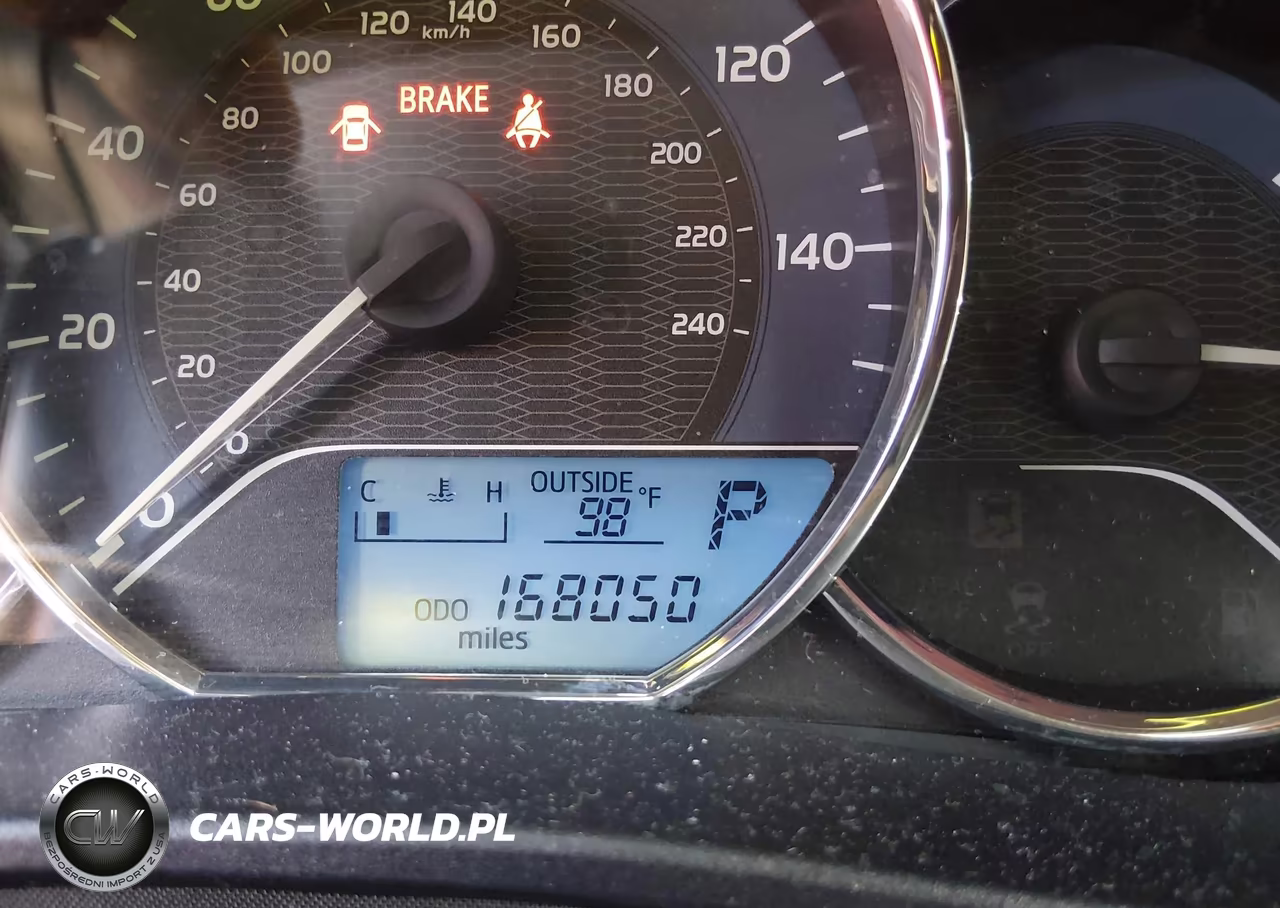 2015 Toyota Corolla Le VIN:5YFBURHE6FP244980 - 15