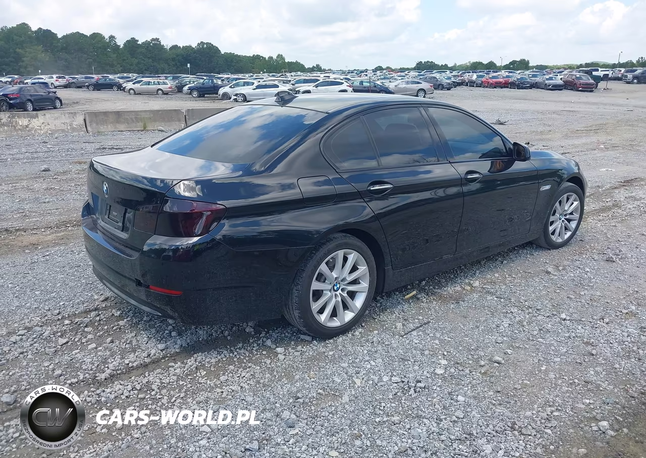 2012 BMW 528I VIN:WBAXG5C51CDW85411 - 4