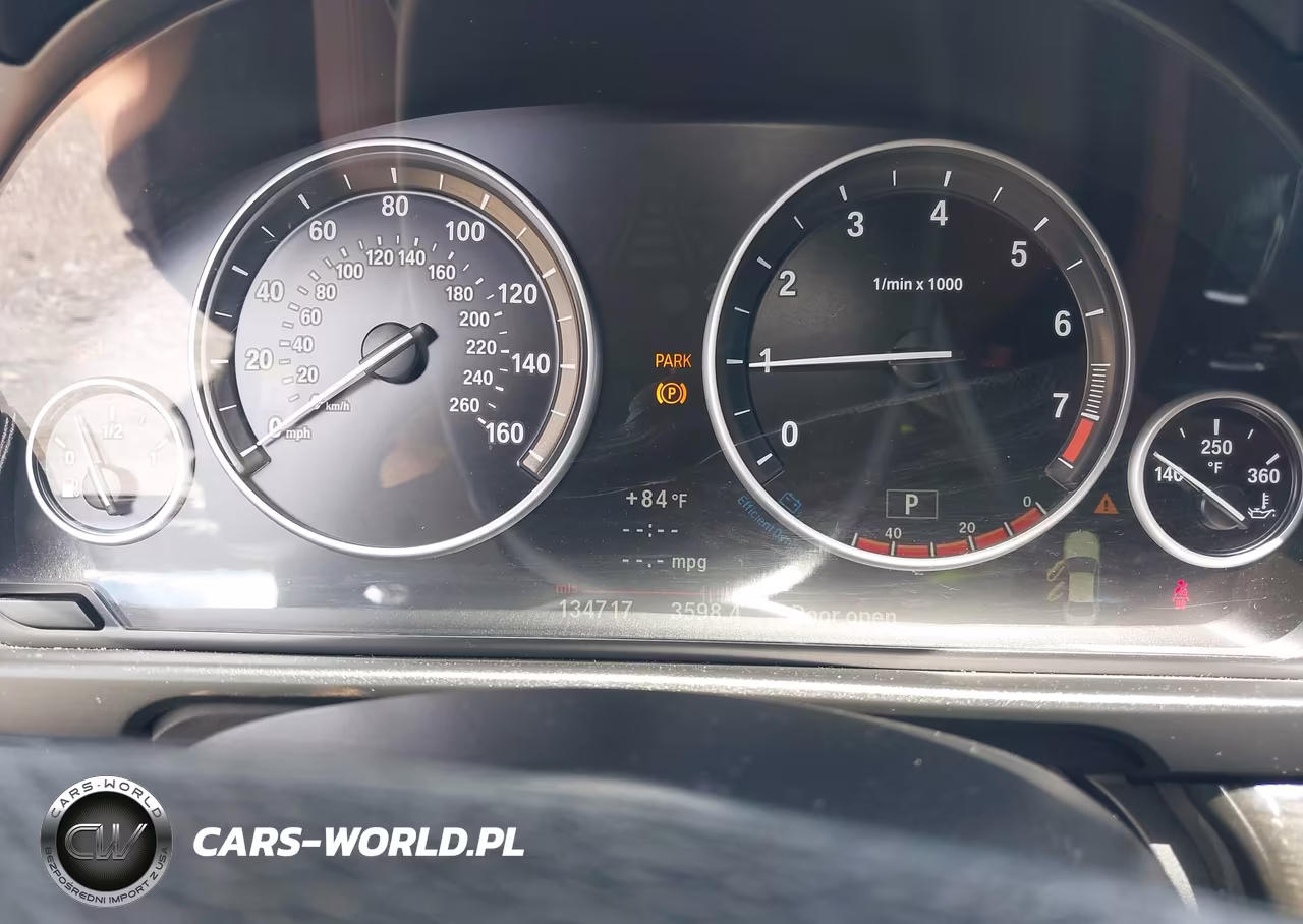 2012 BMW 528I VIN:WBAXG5C51CDW85411 - 7