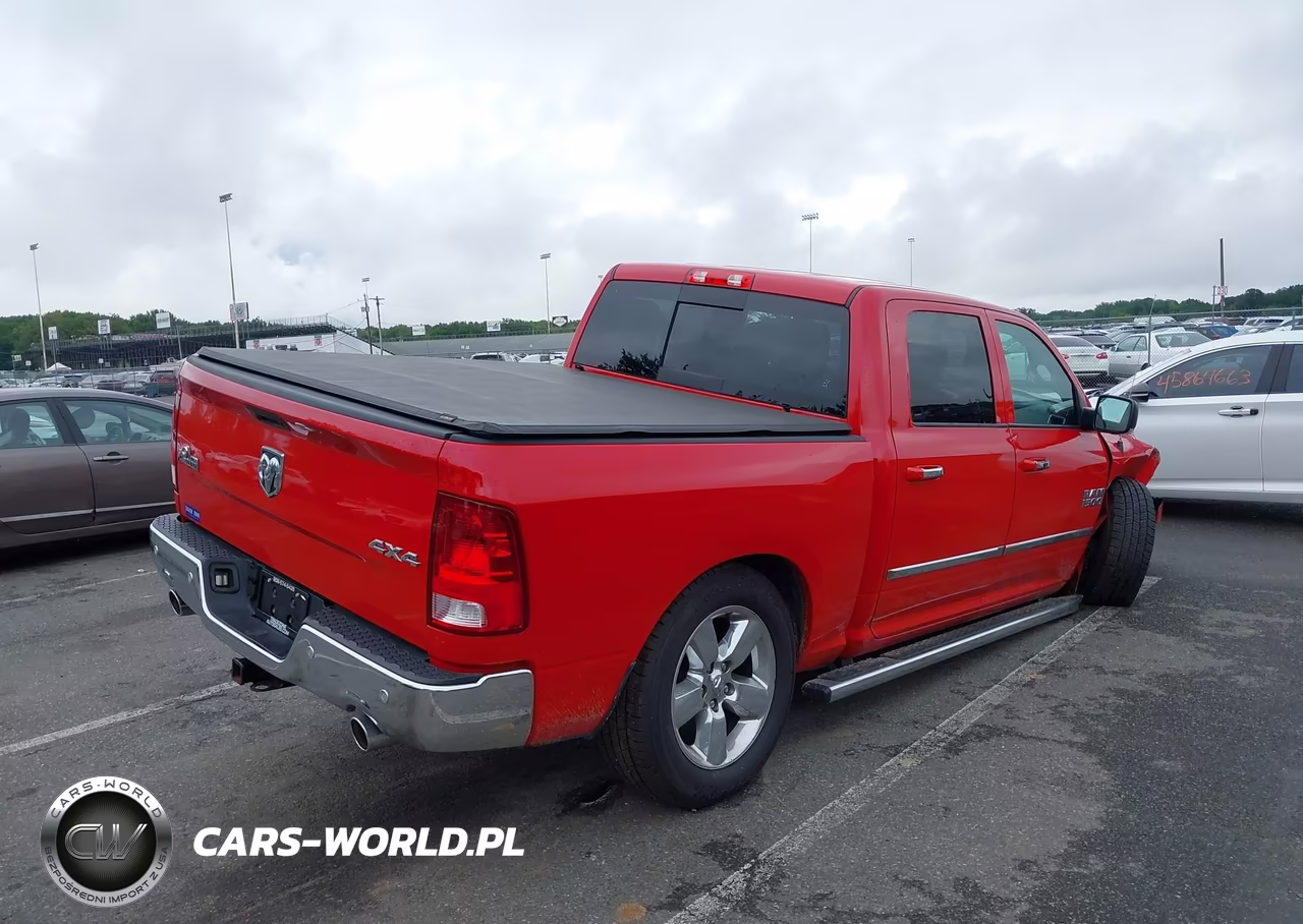 2016 Ram 1500 Big Horn VIN:3C6RR7LT1GG270900 - 4