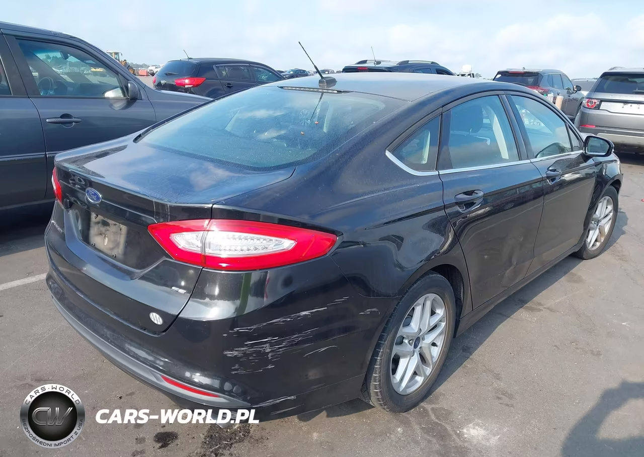 2015 Ford Fusion Se VIN:3FA6P0H7XFR126078 - 4