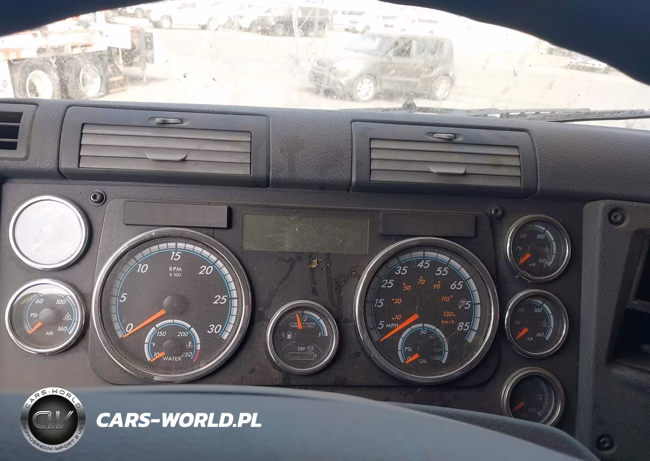 2017 Freightliner Cascadia 125 VIN:3AKJGLDR7HSHK5275 - 5