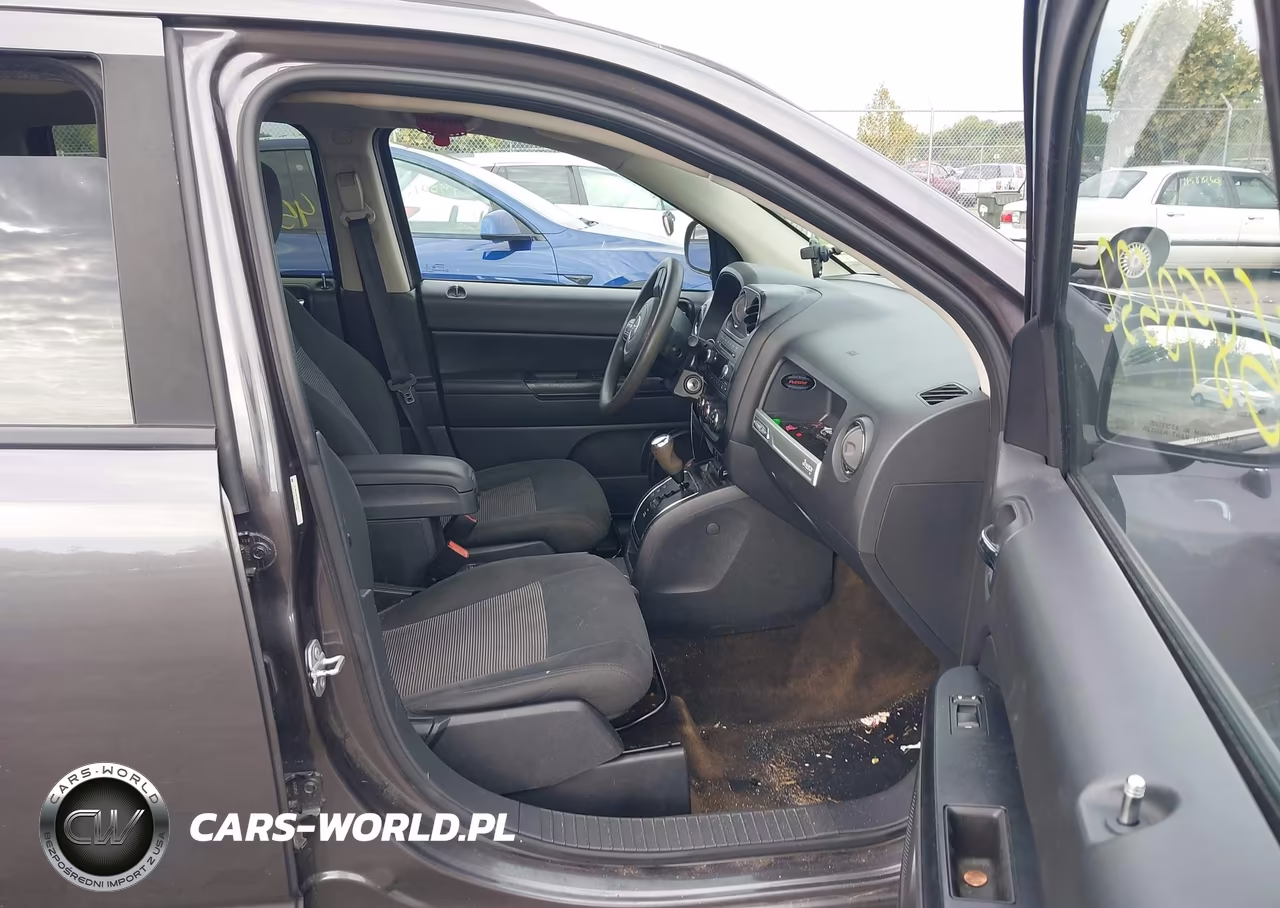 2016 Jeep Compass Sport VIN:1C4NJDBB2GD535441 - 5