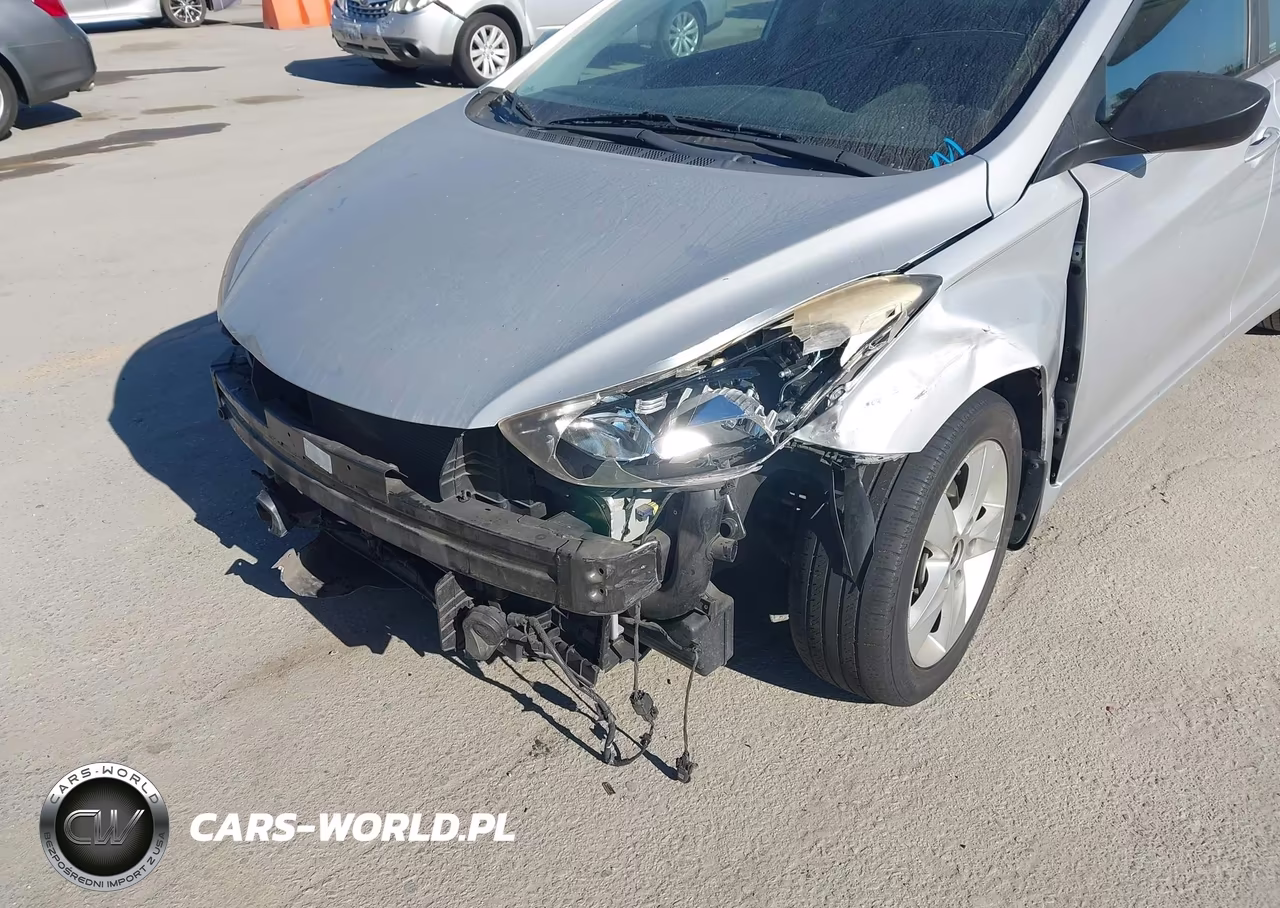 2013 Hyundai Elantra Gls VIN:KMHDH4AE0DU731985 - 6