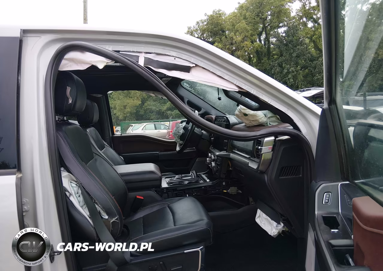 2023 Ford F-150 Lariat VIN:1FTFW1E83PKE09556 - 5