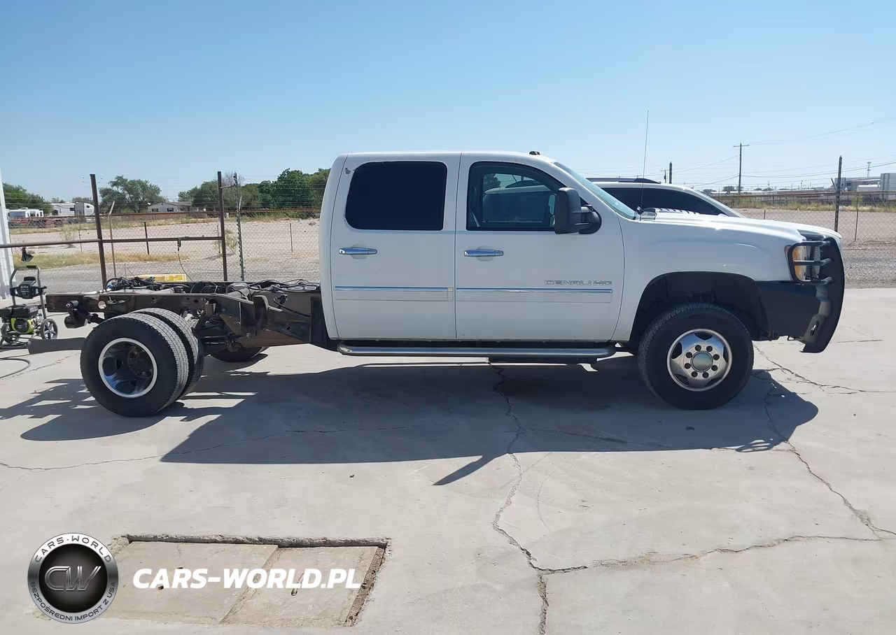 2013 GMC Sierra 3500Hd Denali VIN:1GT426C80DF150337 - 13
