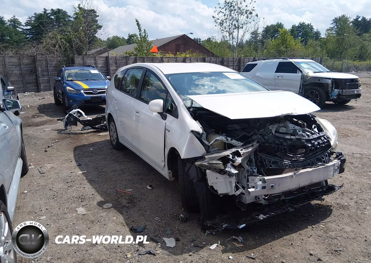 2015 Toyota Prius V Three