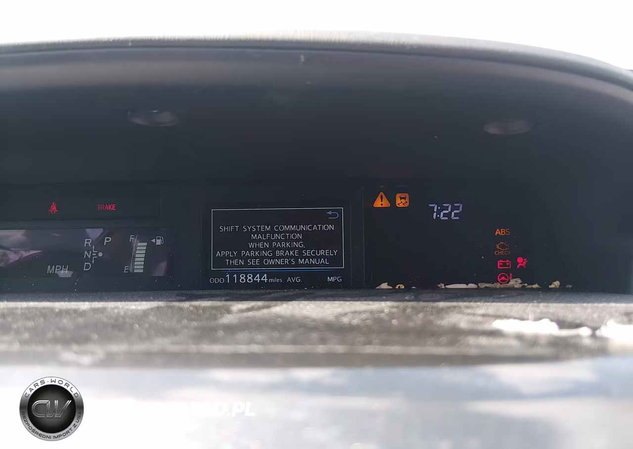 2015 Toyota Prius V Three VIN:JTDZN3EU8FJ027617 - 7